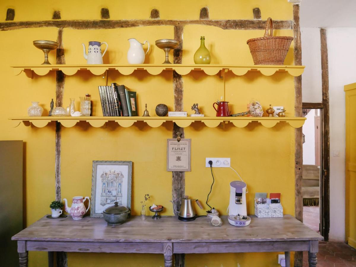 La Maison Pieuse Villiers-Saint-Benoit Extérieur photo